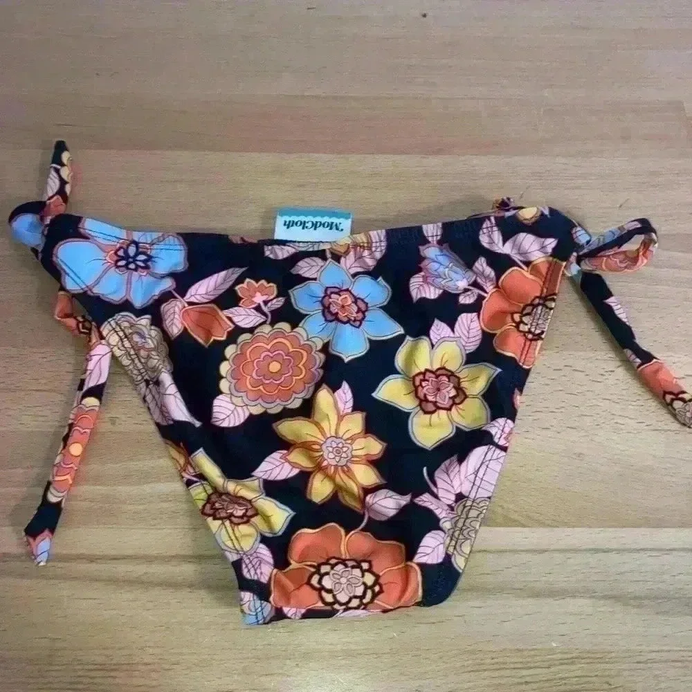 Modcloth side tied